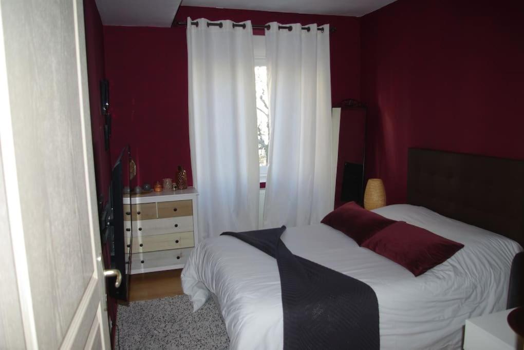 Cosy Appartement Complet Centre-Ville モンベリアル エクステリア 写真