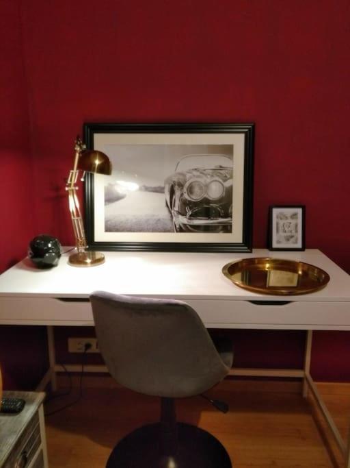 Cosy Appartement Complet Centre-Ville モンベリアル エクステリア 写真