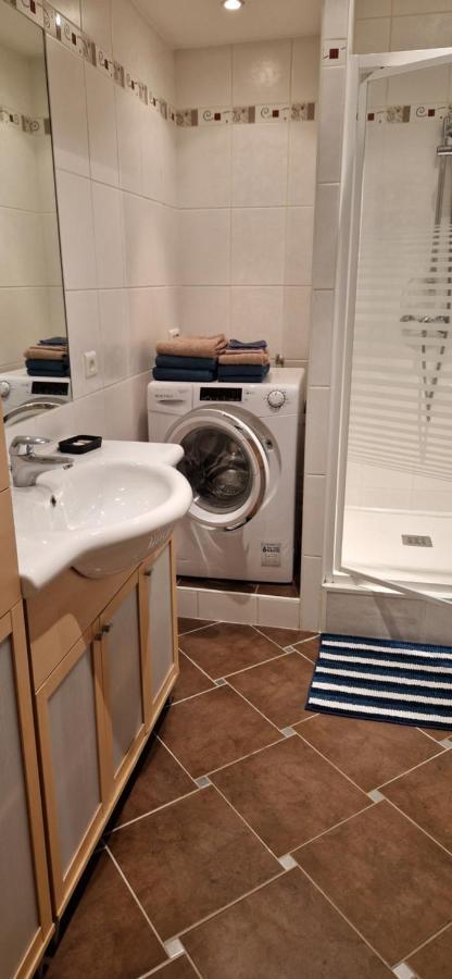 Cosy Appartement Complet Centre-Ville モンベリアル エクステリア 写真