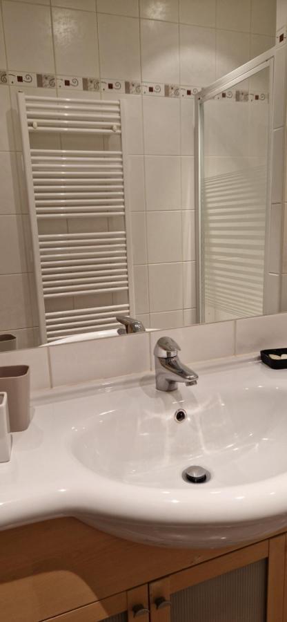 Cosy Appartement Complet Centre-Ville モンベリアル エクステリア 写真