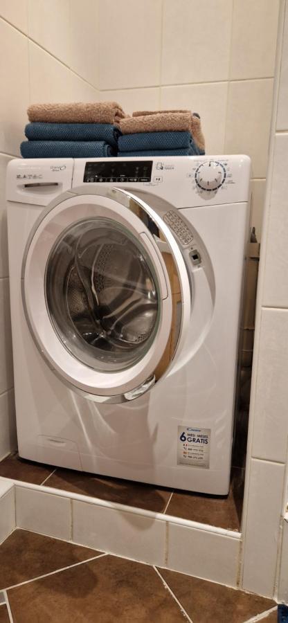 Cosy Appartement Complet Centre-Ville モンベリアル エクステリア 写真