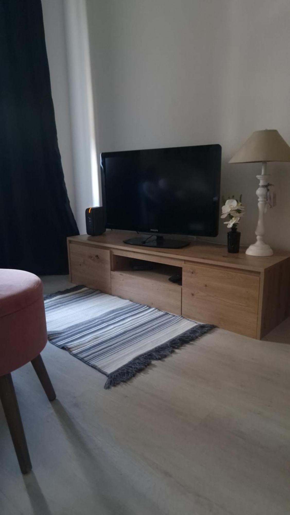 Cosy Appartement Complet Centre-Ville モンベリアル エクステリア 写真